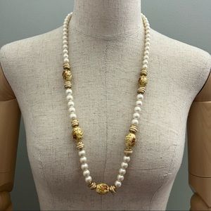 Vintage Floral and Faux Pearl Necklace Made in Japan